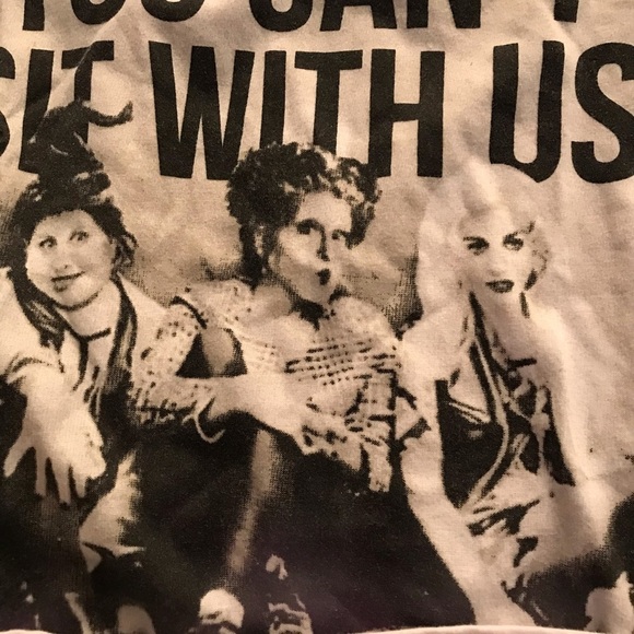 Hocus Pocus  ( Halloween) white Small Tee like new, Just in time for Hall… - Picture 7 of 7